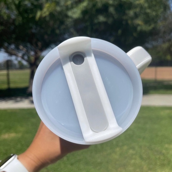 Custom 40 oz Tumbler Disney Beauty and the Beast Belle Brand new double… - Picture 4 of 10